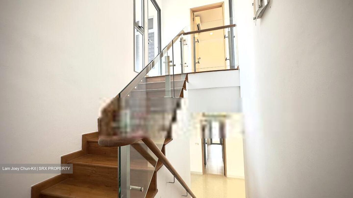 Waterford Residence (D9), Apartment #402210261